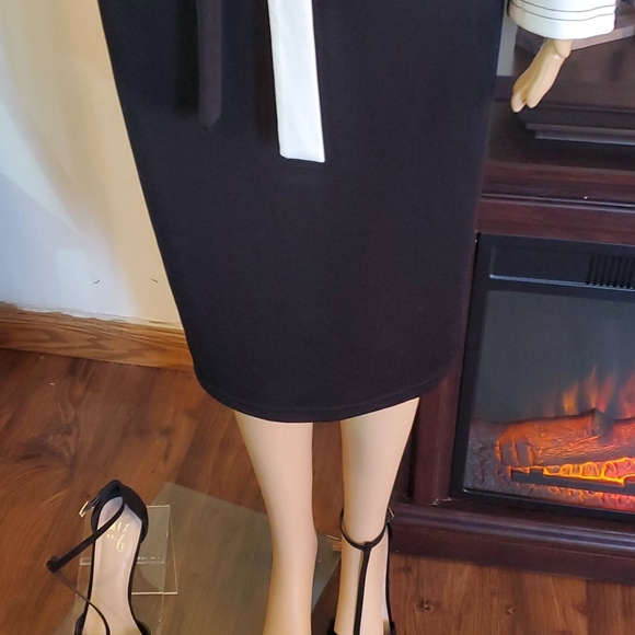 Black/White Dress size Medium, NEW WITHOUT TAGS - Picture 3 of 8